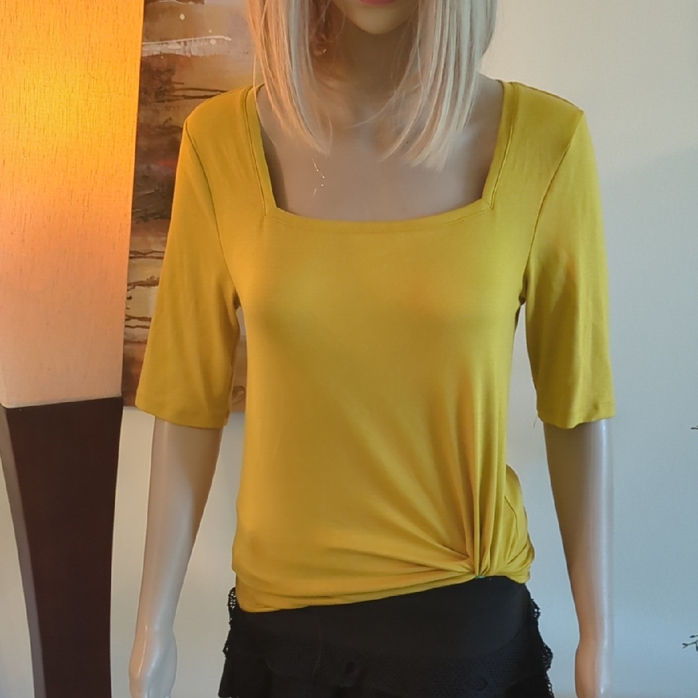 Amazon Essentials Mustard Square-Neck Short Sleeve Knot Front Top